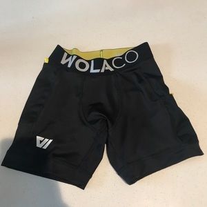 Wolaco compression shorts